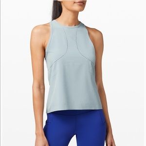 Lululemon Find Your Pace Tank size 2 NWT